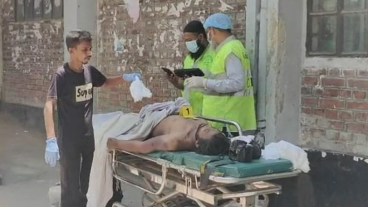 বন্দরে ছিনতাইকারী সন্দেহে পিটুনিতে যুবক নিহত