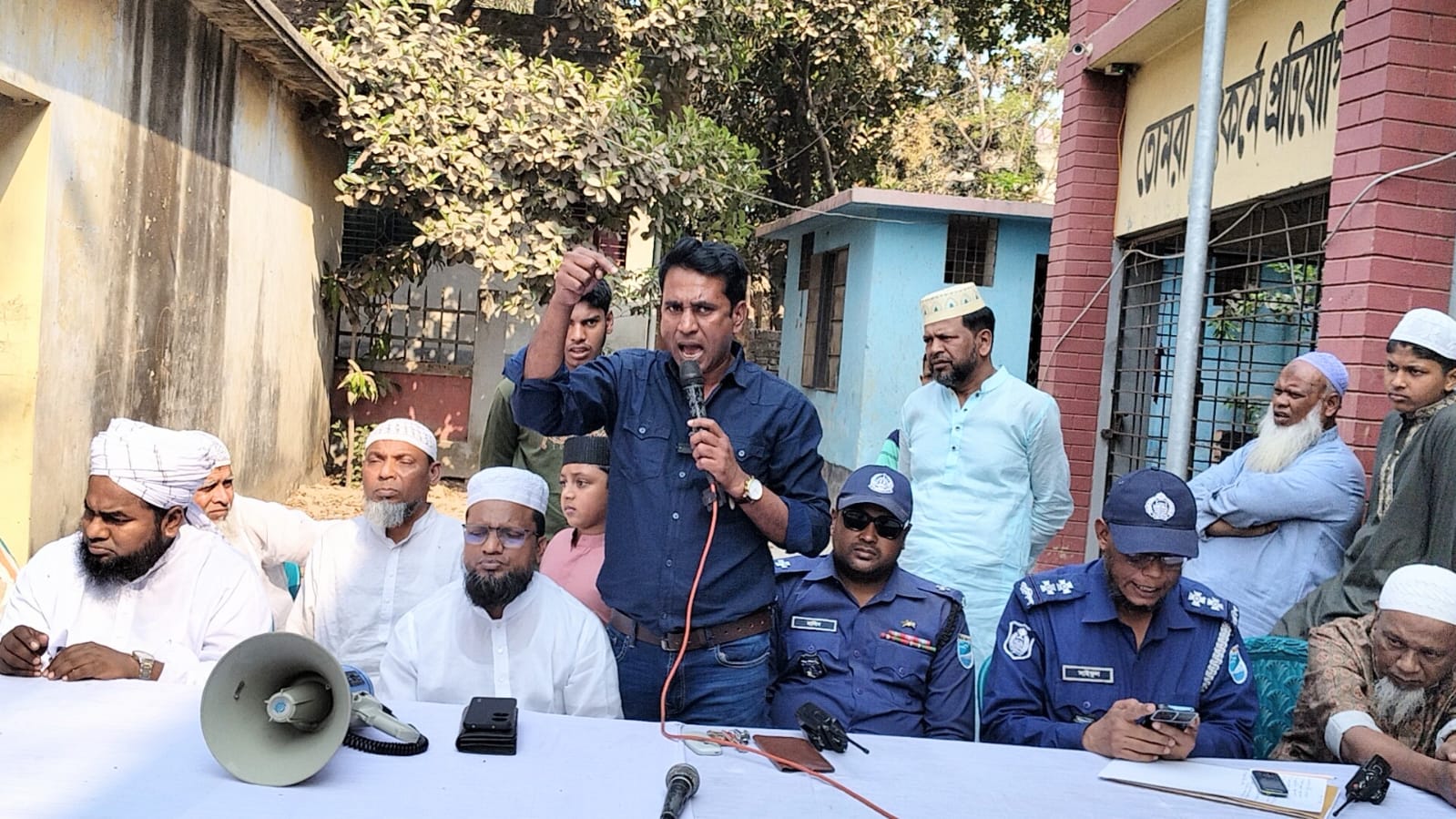 কাশিপুরে সাইদুর রহমানের নেতৃত্বে মাদকবিরোধী  প্রতিবাদ সভা