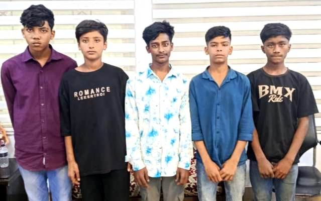 জেল খাটার কৌতুহলে ৬ কিশোর হত্যা করে শিশু হোসাইনকে