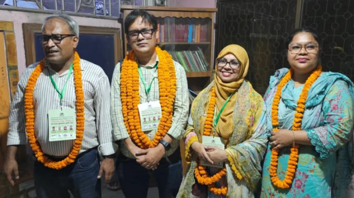 আমলাপাড়া আদর্শ শিশু বিদ্যালয়ে ঐক্য পরিষদ প্যানেলের নিরঙ্কুশ জয়