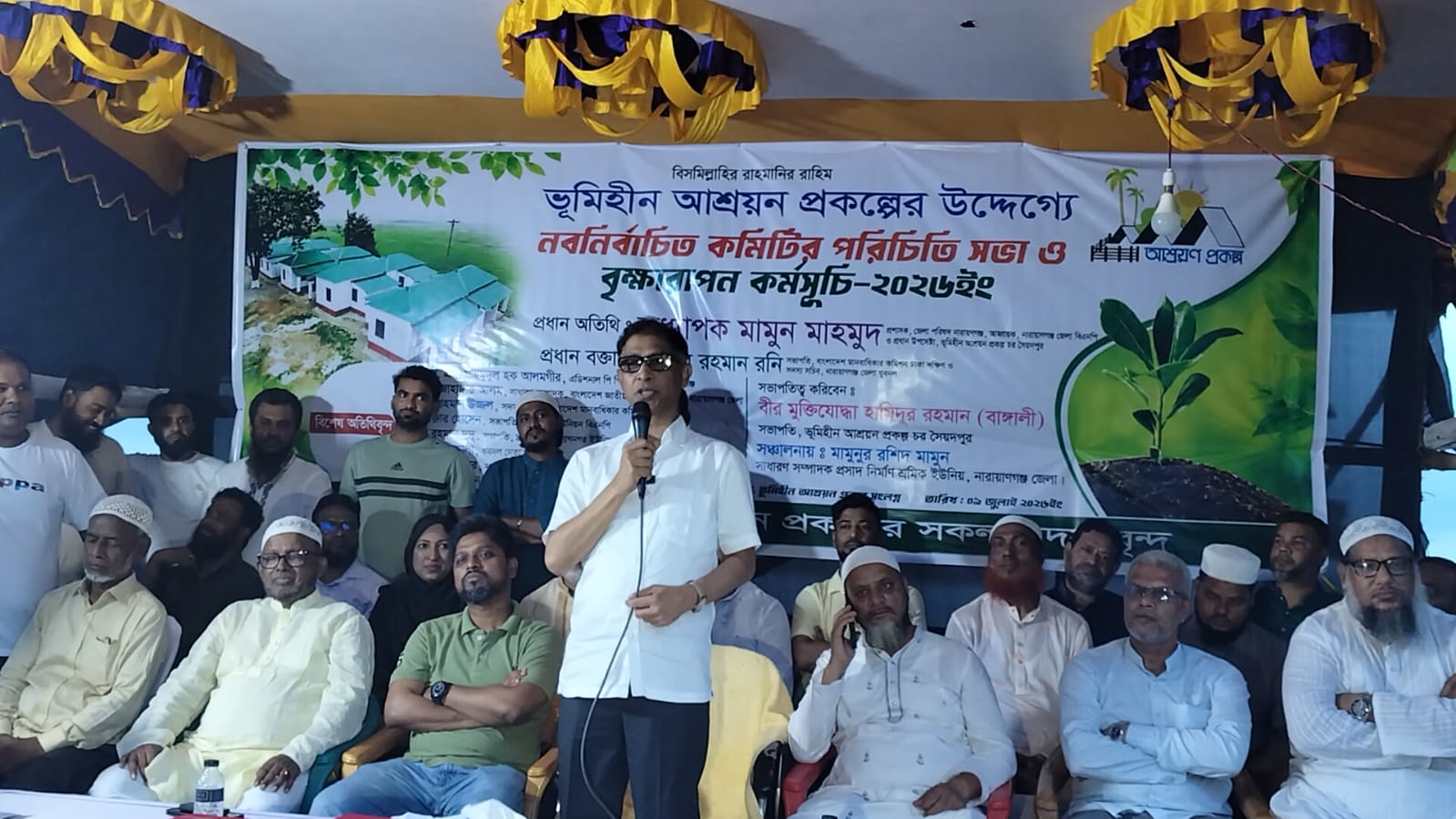 চর সৈয়দপুরে আশ্রয়ণ প্রকল্পকে আধুনিক আবাসনে রূপান্তরের ঘোষণা দিলেন জেলা পরিষদ প্রশাসক মামুন মাহমুদ