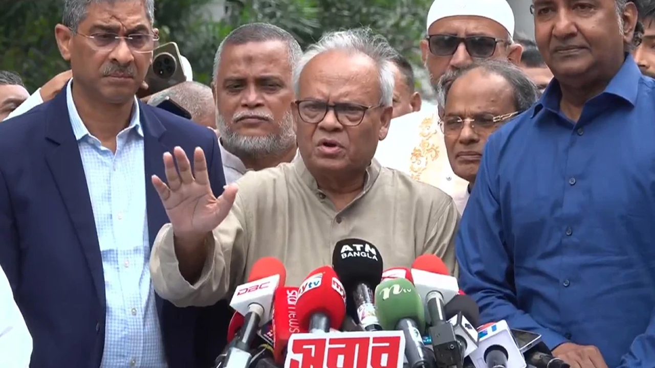 শেখ হাসিনাকে দিয়ে ভারত স্বার্থ হাসিল করতে চায়: রিজভী