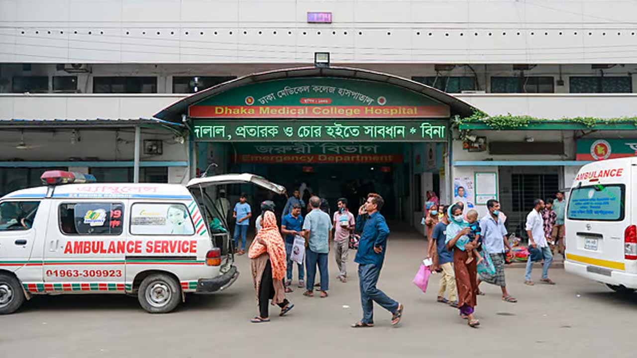 মহাখালীতে ট্রেনের ধাক্কায় প্রাণ গেল যুবকের