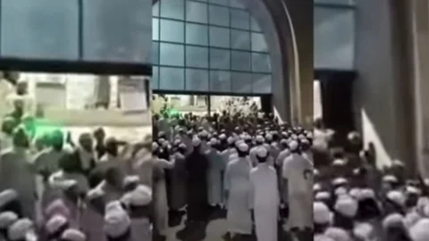 হাসনাত আবদুল্লাহর বক্তব্যের প্রতিবাদে ব্রাহ্মণবাড়িয়ায় মাদ্রাসাছাত্রদের বিক্ষোভ