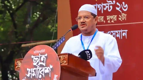 জনগণের অধিকার প্রতিষ্ঠার ক্ষেত্রে অবহেলা গ্রহণযোগ্য নয়: চরমোনাই পীর