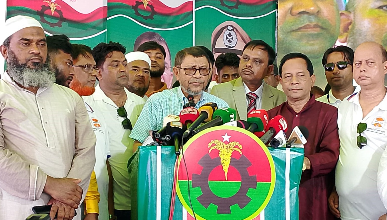 ডেঙ্গু প্রতিরোধে সবাইকে পরিচ্ছন্নতা কার্যক্রমচালিয়ে যেতে হবে: স্বাস্থ্যমন্ত্রী