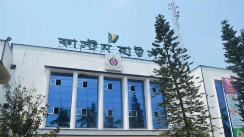 নিলামে পণ্য বিক্রি করে প্রায় ৬০০ কোটি টাকা আয় কাস্টমসের