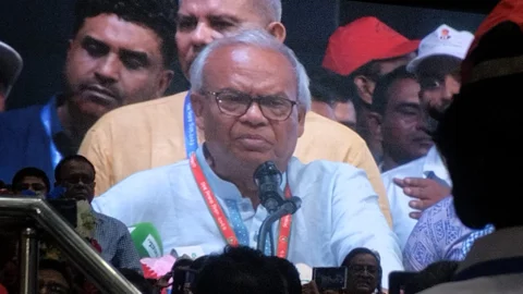 ‘ফ্যাসিবাদী আমলে খাতায় না লিখলেও পাসের নির্দেশ দেওয়া হয়েছিল’