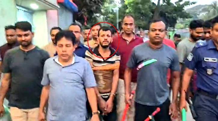 বন্দরে দুই সহযোগীসহ ডাকাত মামুন দেশীয় অস্ত্রসহ গ্রেপ্তার