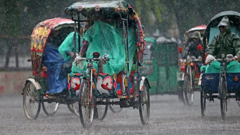 সন্ধ্যা ৬টার মধ্যে বৃষ্টি হতে পারে যেসব অঞ্চলে