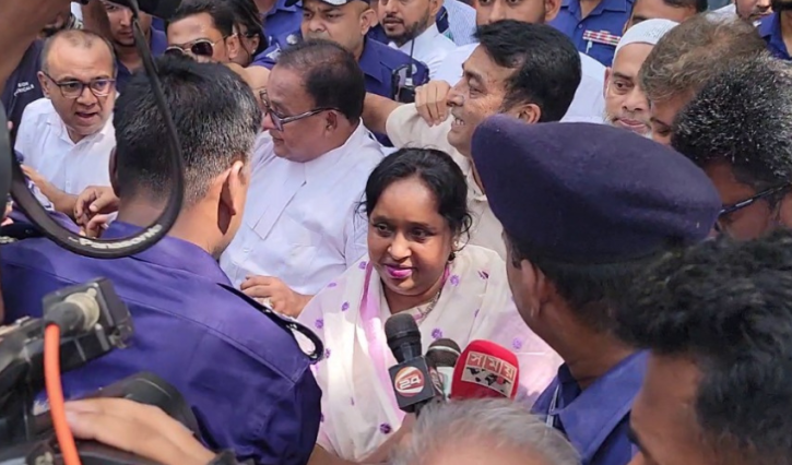 হত্যা মামলায় জামিন পেয়ে আইভী বললেন, ‘জয় বাংলাকে দাবিয়ে রাখা যাবে না’
